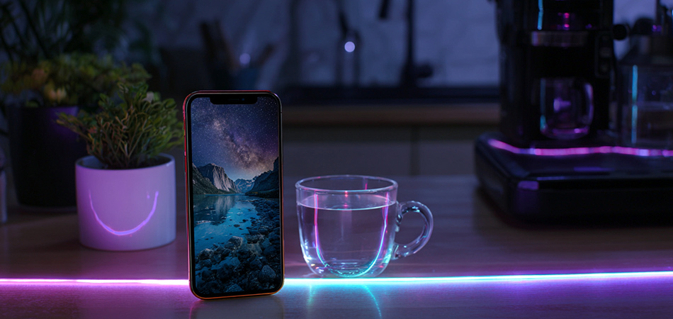 Smartphone-controlled RGB silicone neon strip lights