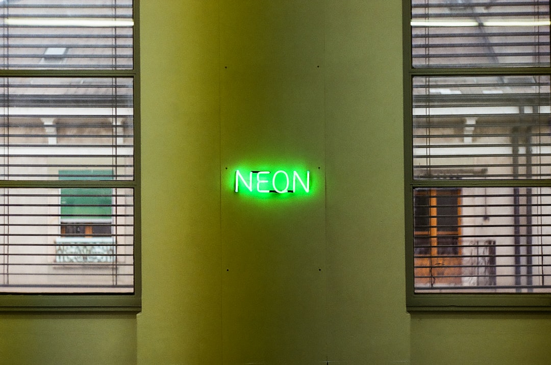 govee stripe lights vs neon lights