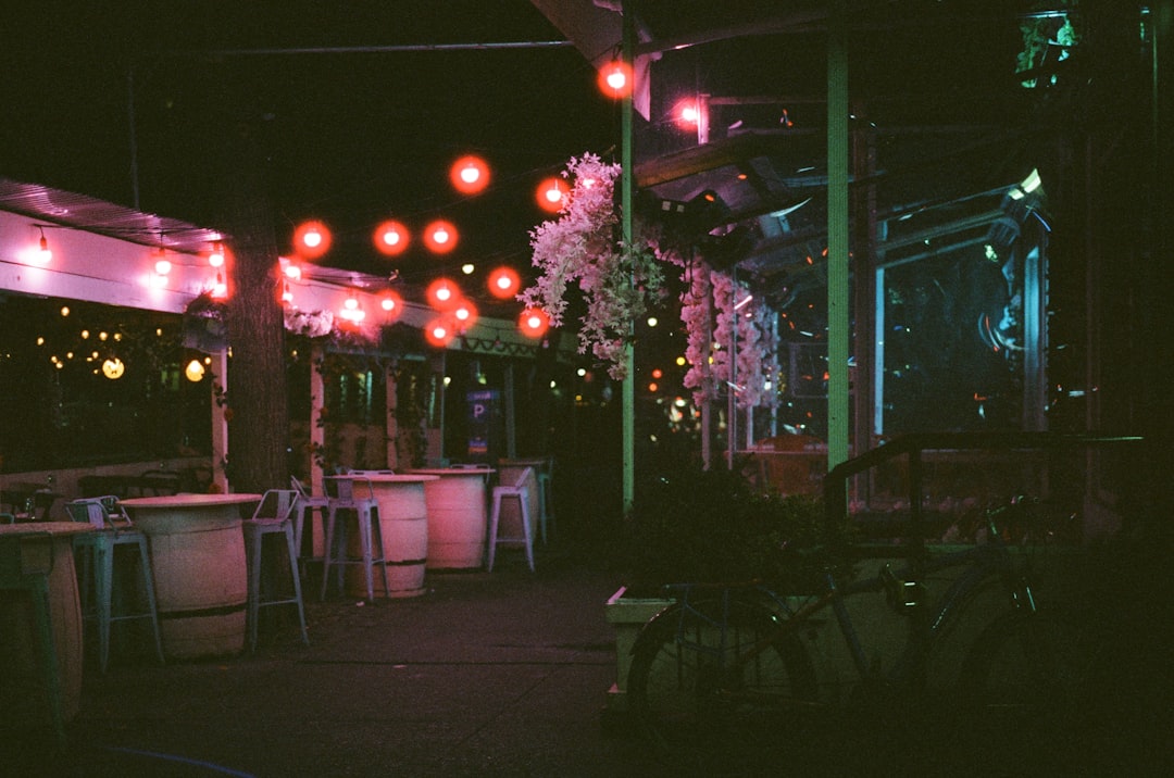 Outdoor neon lighting Outdoor neon lighting