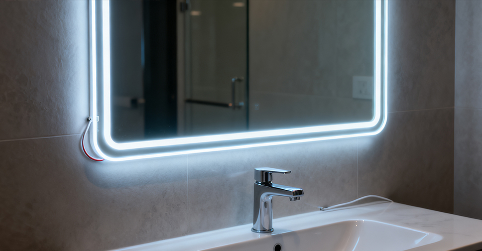 Low voltage neon lights